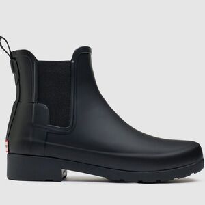 💧NWT: HUNTER - Women’s Refined Chelsea Boots - Size 6